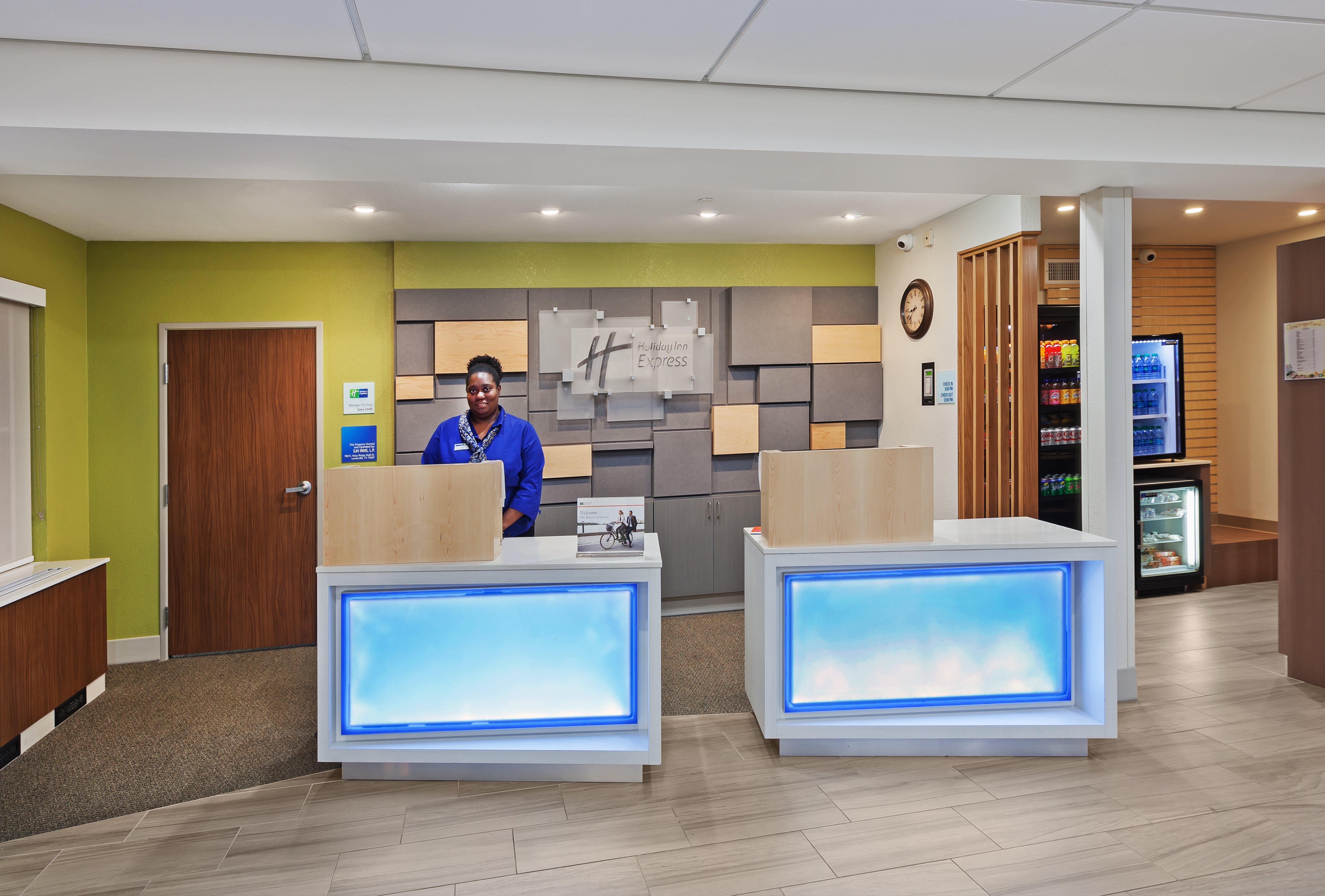 Holiday Inn Express Hotel & Suites Dallas Lewisville By Ihg Eksteriør billede