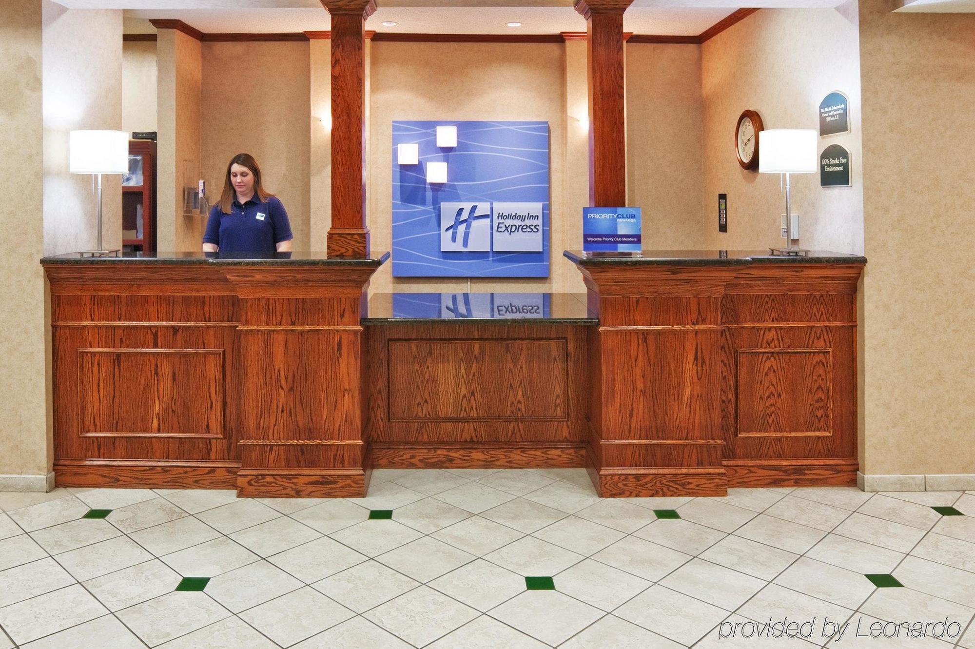 Holiday Inn Express Hotel & Suites Dallas Lewisville By Ihg Eksteriør billede